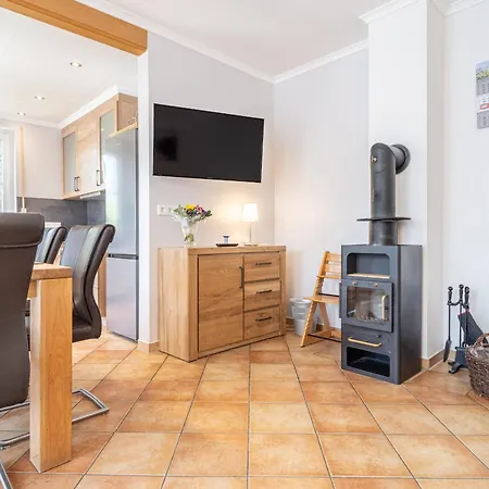 Strandoase Typ Sto-a Strandoase Whg. So5 * Wustrow